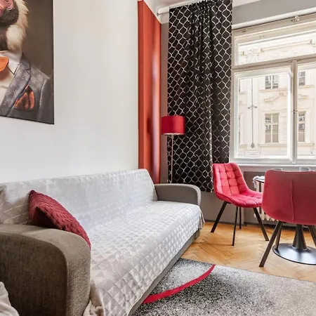 Apartment Place Of Grace - 1 Min To National Theatre Prag